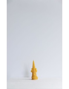 Bijenwaskaarsje Rendier met muts 2