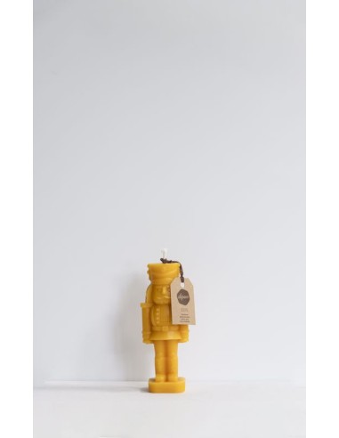 4 x 12 cm. Bijenwaskaars Notenkraker